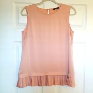 Brand new Tommy Hilfiger ladies top size small